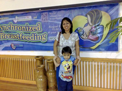 Belen Dofitas, Filipina mom, and her son Matthew at the Synchronized Breastfeeding Event last August 8, 2007