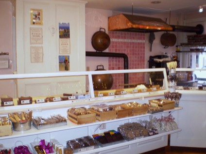 A nice, simple set-up for a candy store that customers like to see - photo by Lorna Dietz